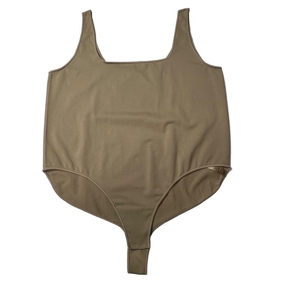 SKIMS Essential Scoop Neck Bodysuit NEW Clay Womens 4X/5X - Picture 4 of 13